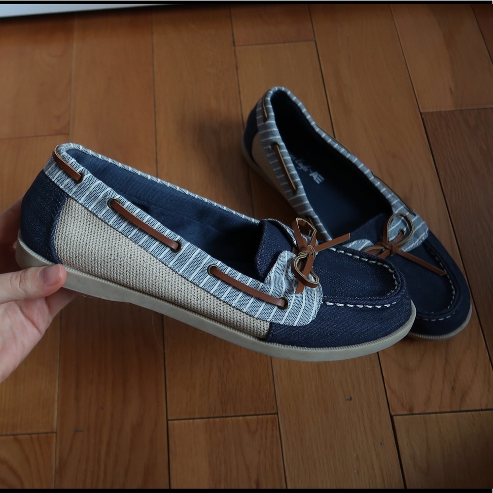 American Eagle Slip On Flat Shoes